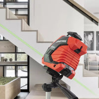 Kreuzlinienlaser XLINER QUATTRO 360 G im praktischen Einsatz